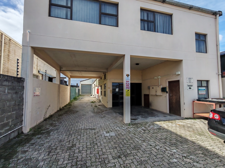 To Let Commercial Property for Rent in Somerset West Western Cape